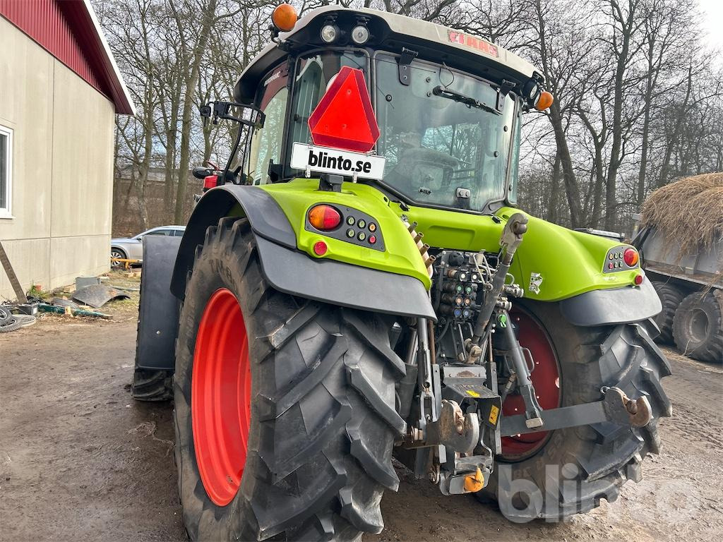 Farm tractor Claas Arion 460