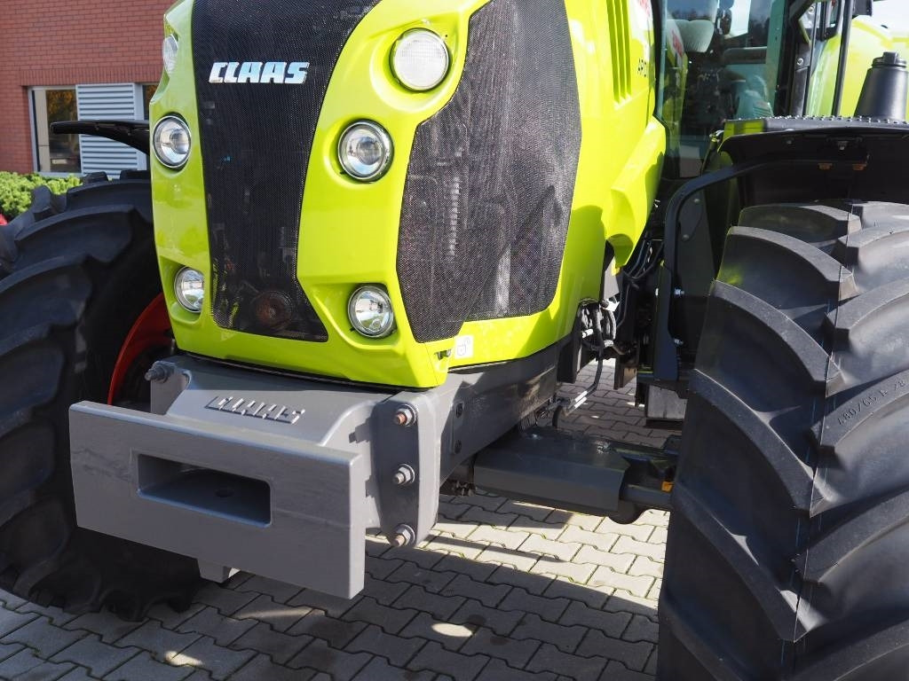 Farm tractor Claas Arion 610 CIS