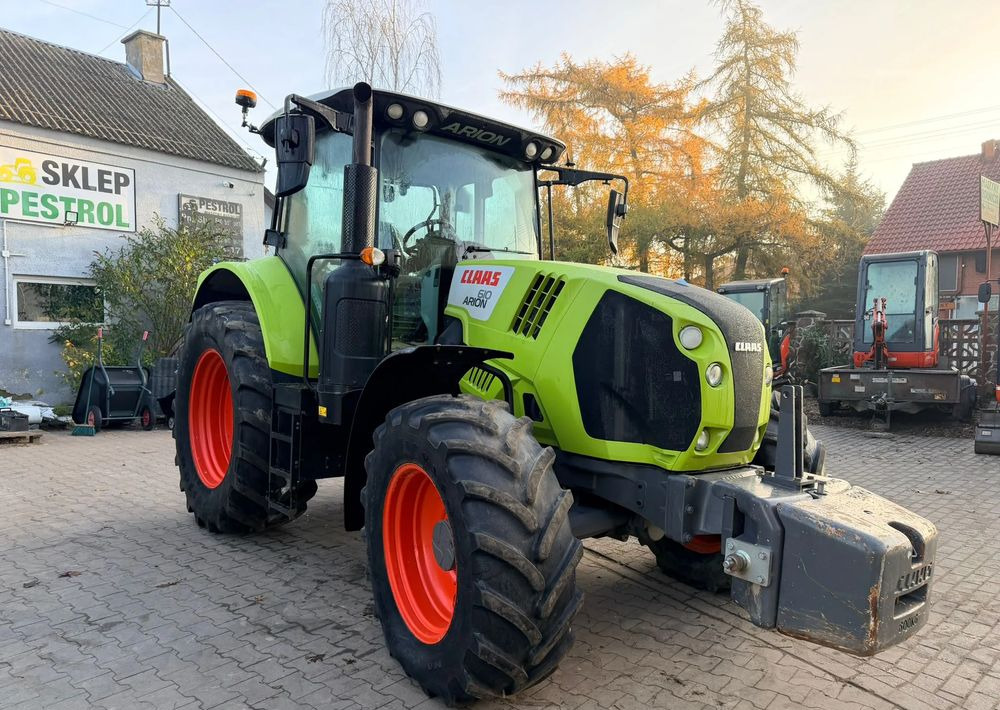 Farm tractor Claas Arion 610 CIS