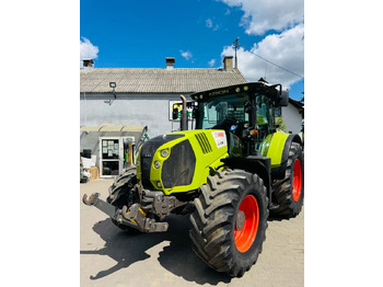 Farm tractor  Claas Arion 640