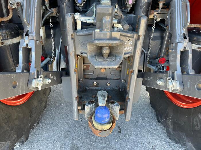 Farm tractor Claas Arion 650