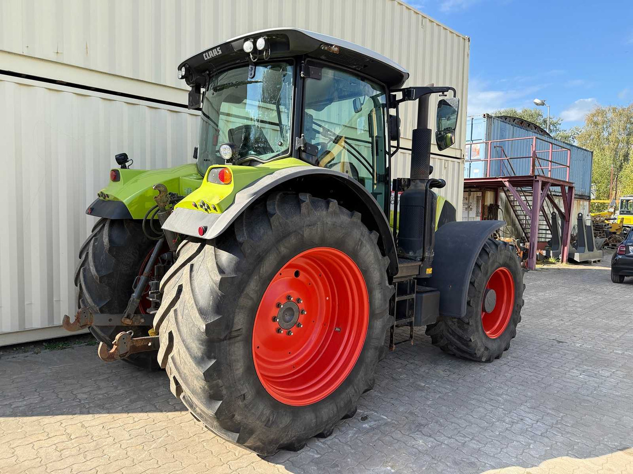 Farm tractor Claas Arion 650