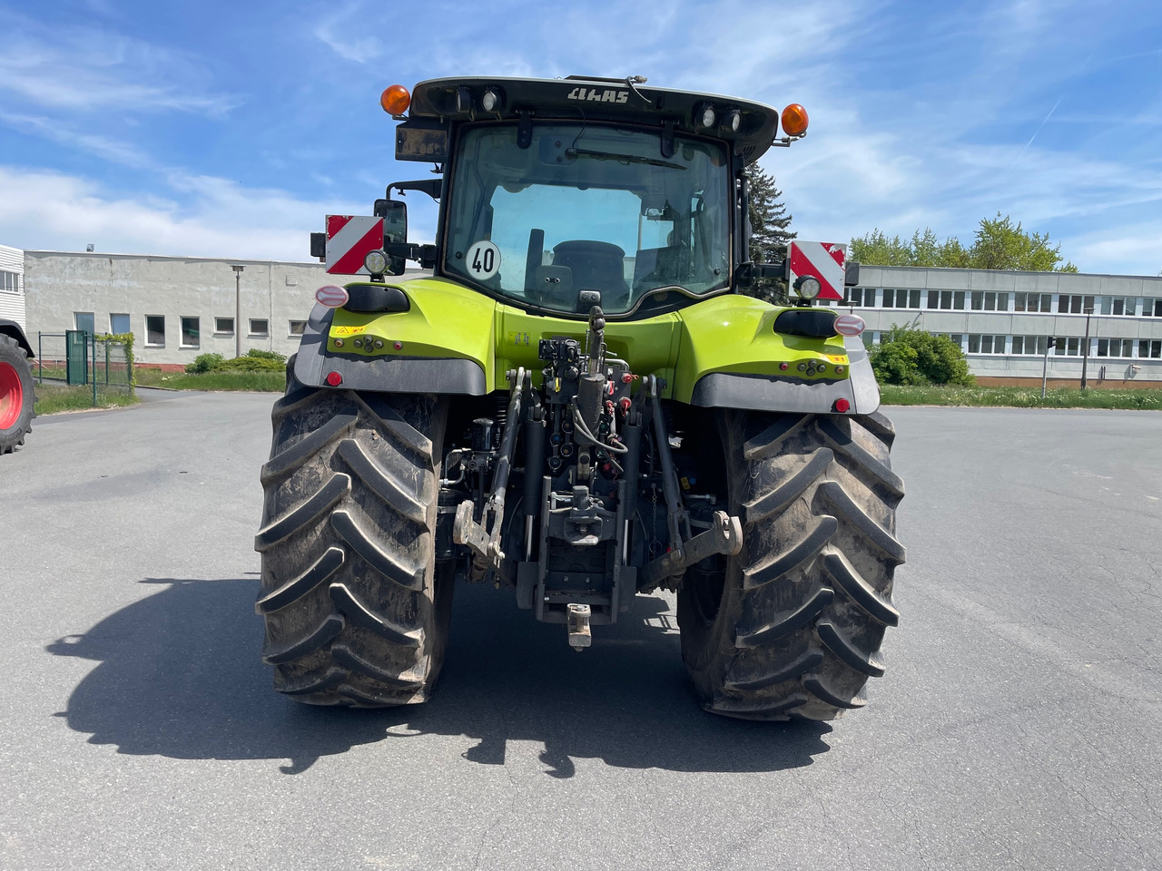 Farm tractor Claas Arion 660 C-matic