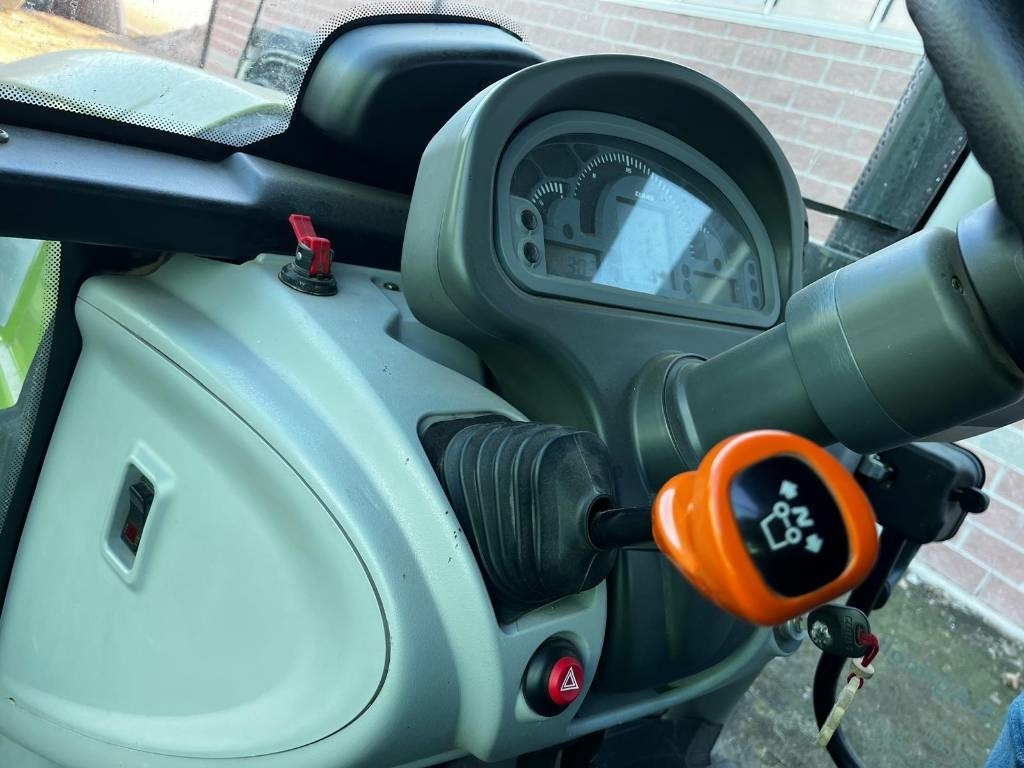 Farm tractor Claas Atos 350