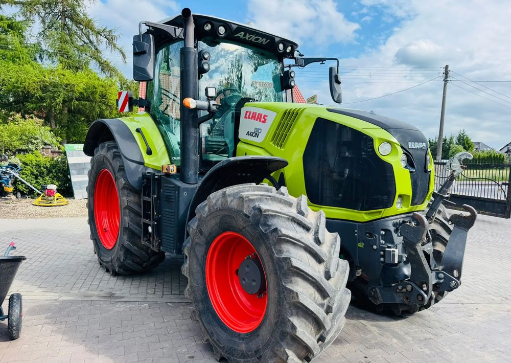 Farm tractor Claas Axion 810 CMATIC