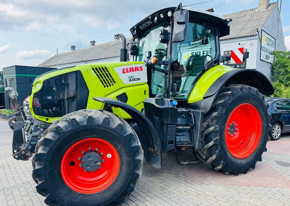 Farm tractor Claas Axion 810 CMATIC