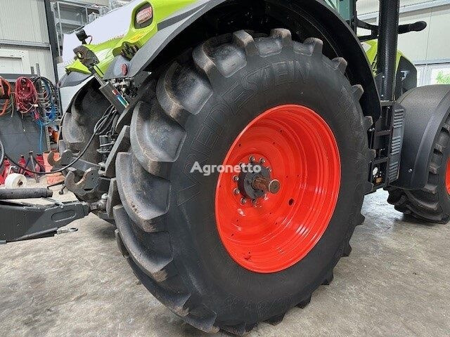 Farm tractor Claas Axion 810 CMATIC CEBIS