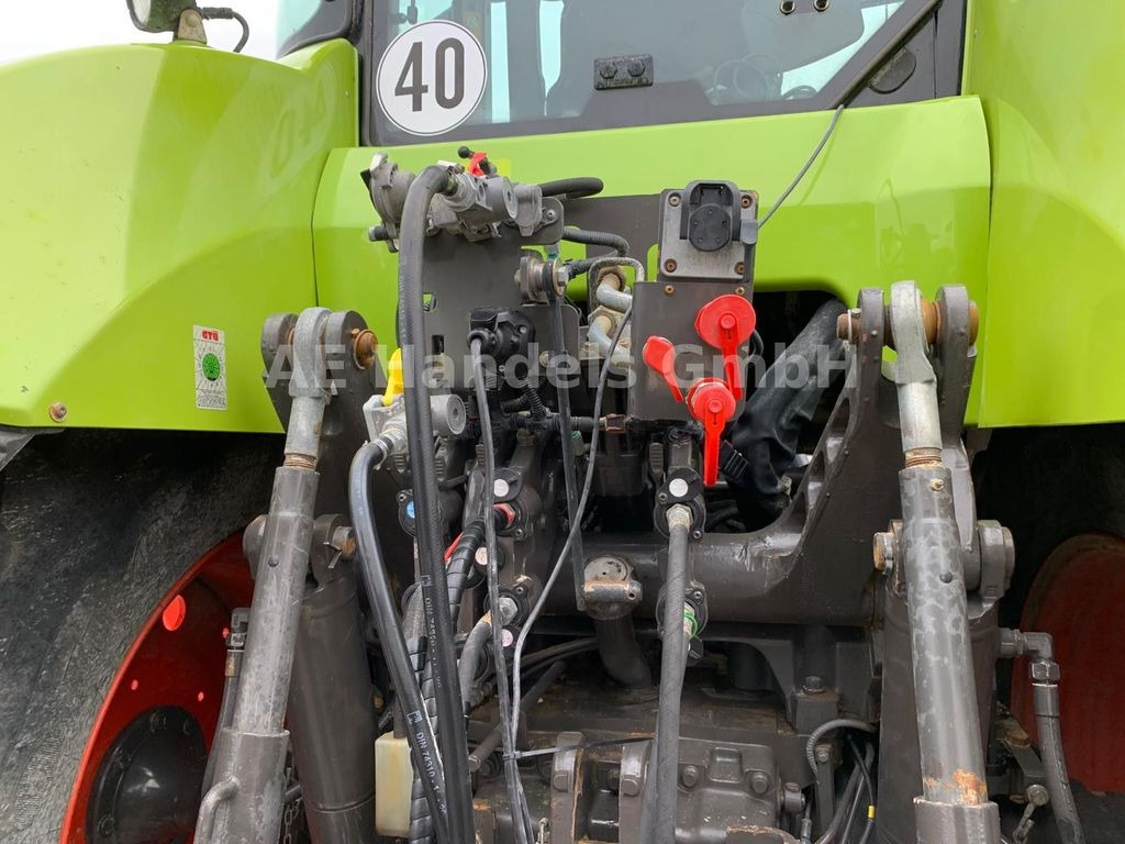 Farm tractor Claas Axion 820 4x4 *Straßen-Zulassung/CEBIS/AHK