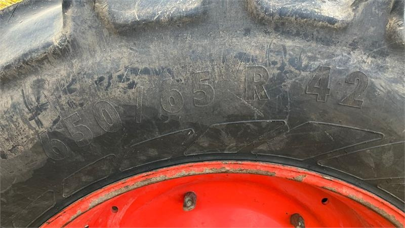 Farm tractor Claas Axion 830 Cebis