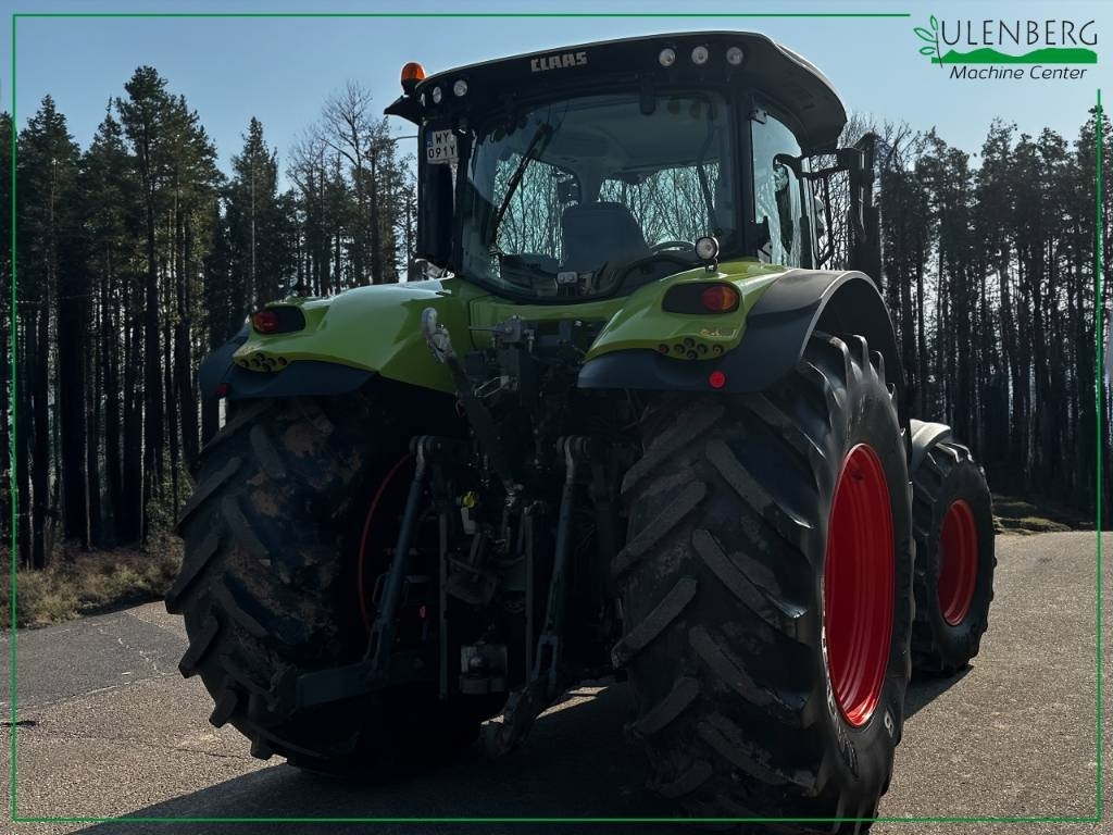Farm tractor Claas Axion 850 CIS