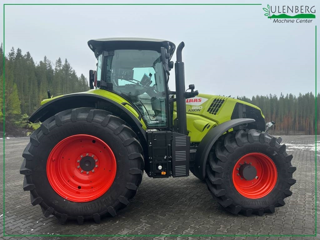 Farm tractor Claas Axion 850 Cmatic