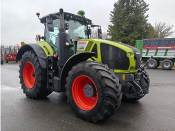 Farm tractor Claas Axion 920 Cmatic GREEN FIT