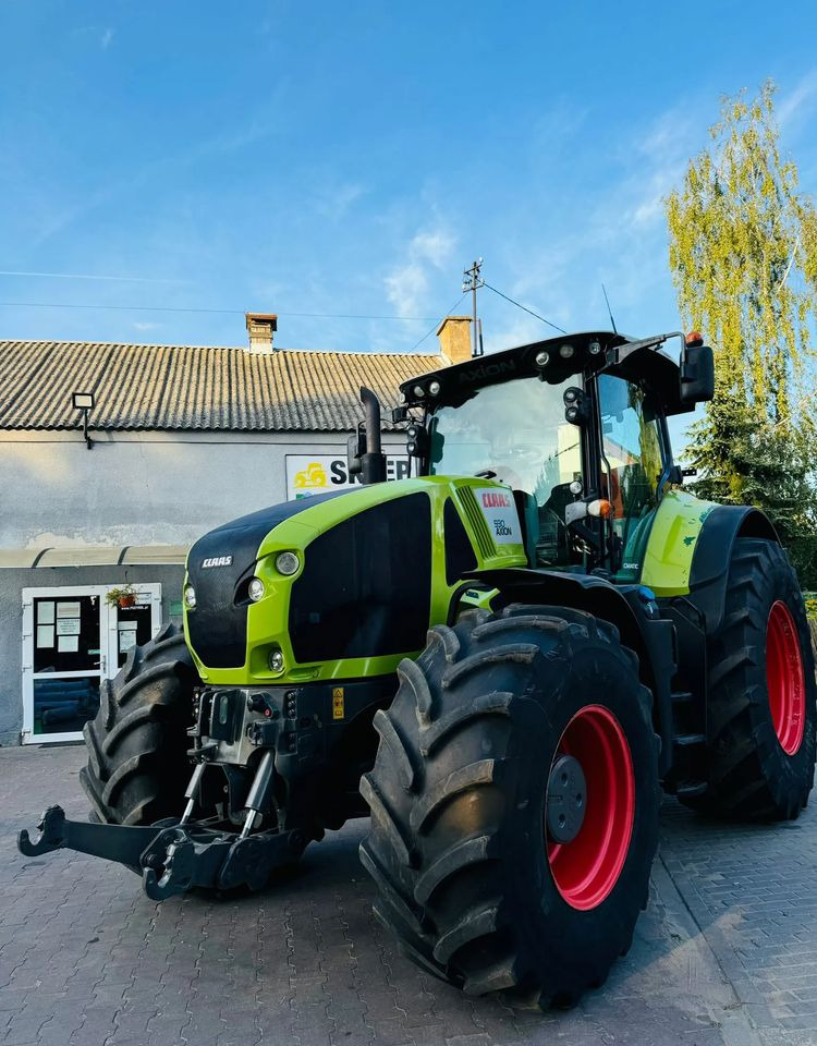 Farm tractor Claas Axion 930 CMATIC CEBIS