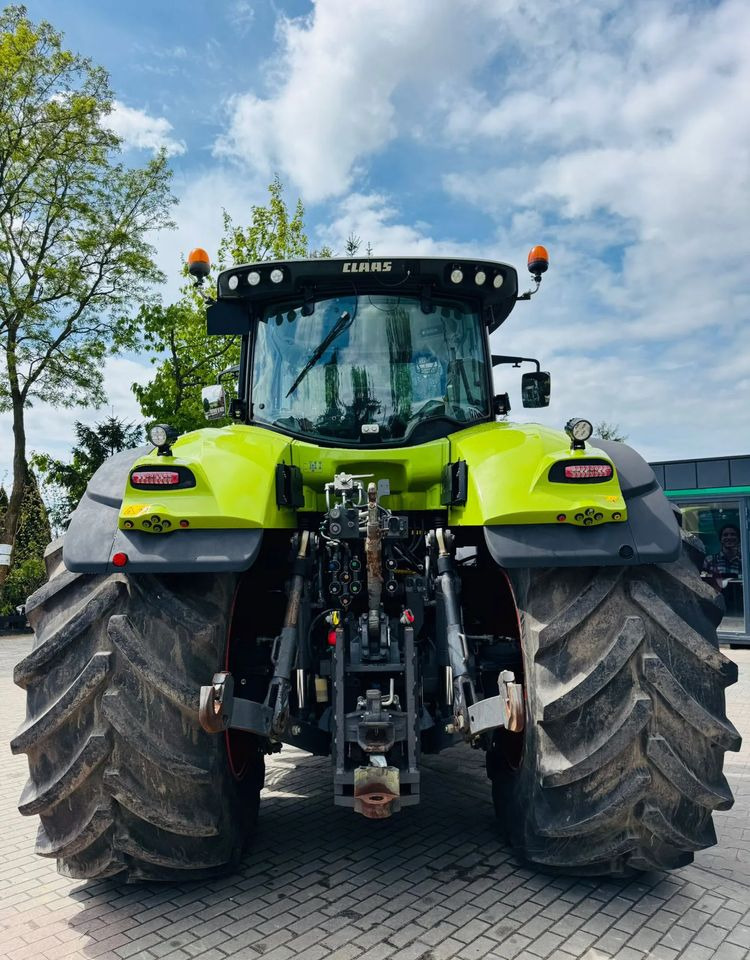 Farm tractor Claas Axion 950 CEBIS CMATIC