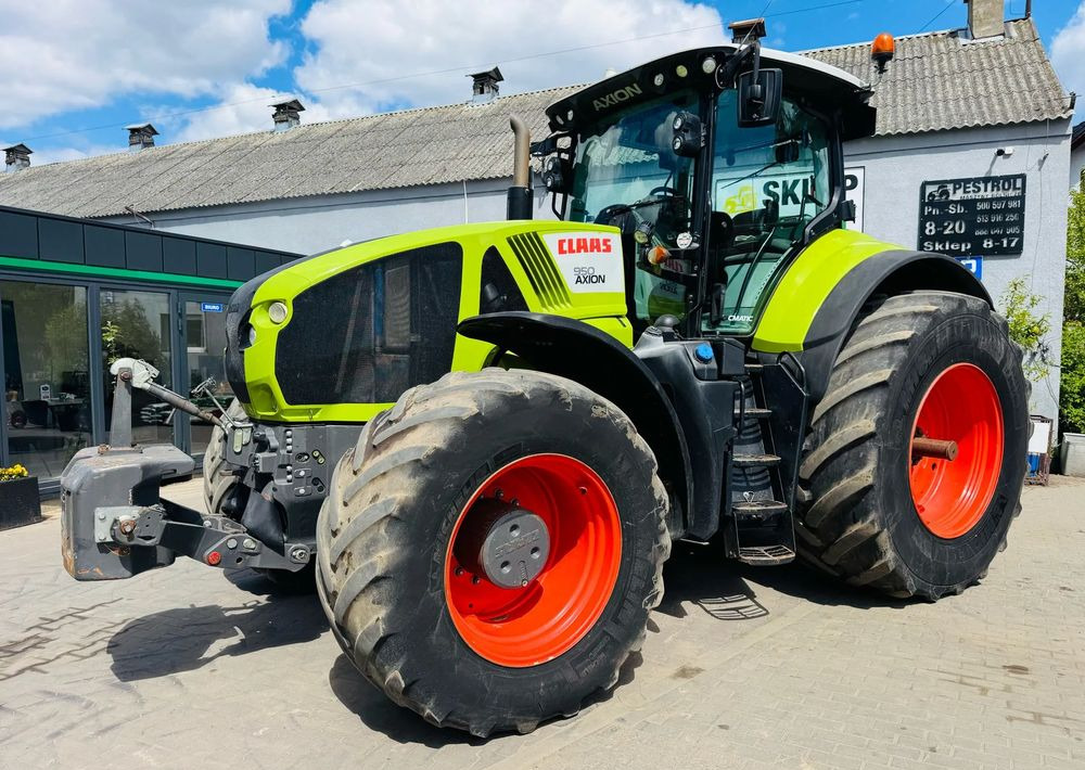 Farm tractor Claas Axion 950 CMATIC