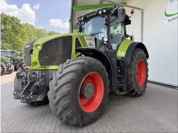 Farm tractor Claas Axion 960