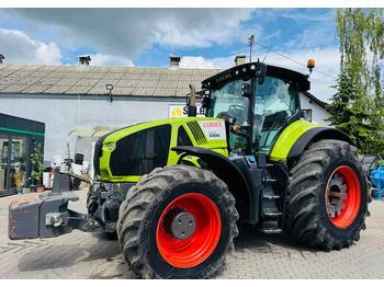 Farm tractor  Claas Axion 960