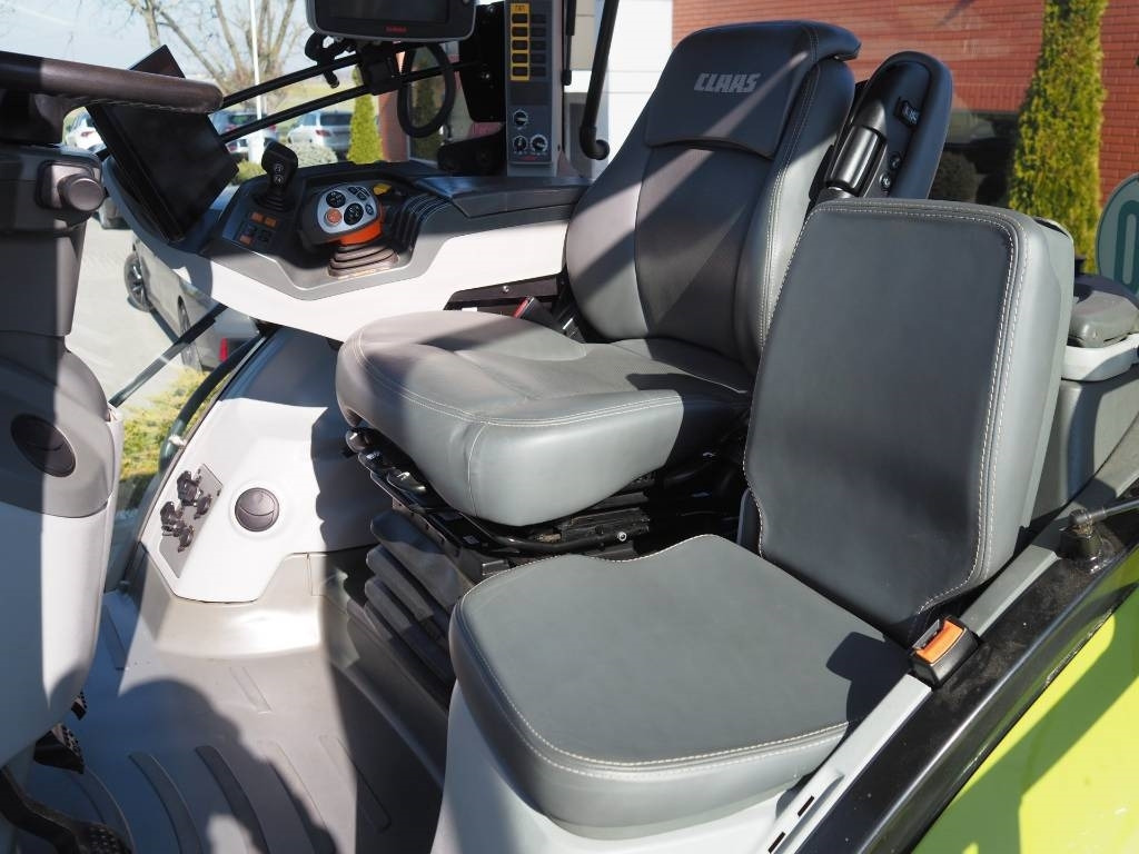 Farm tractor Claas Axion 960 CMATIC, GPS - RTK NET
