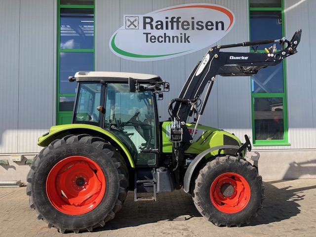 Farm tractor Claas Axos 310