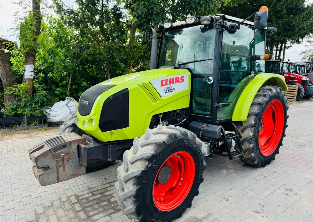 Farm tractor Claas Axos 330