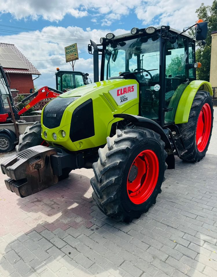 Farm tractor Claas Axos 330