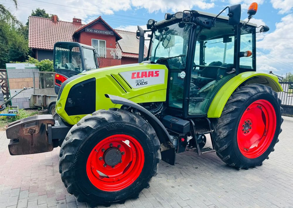 Farm tractor Claas Axos 330