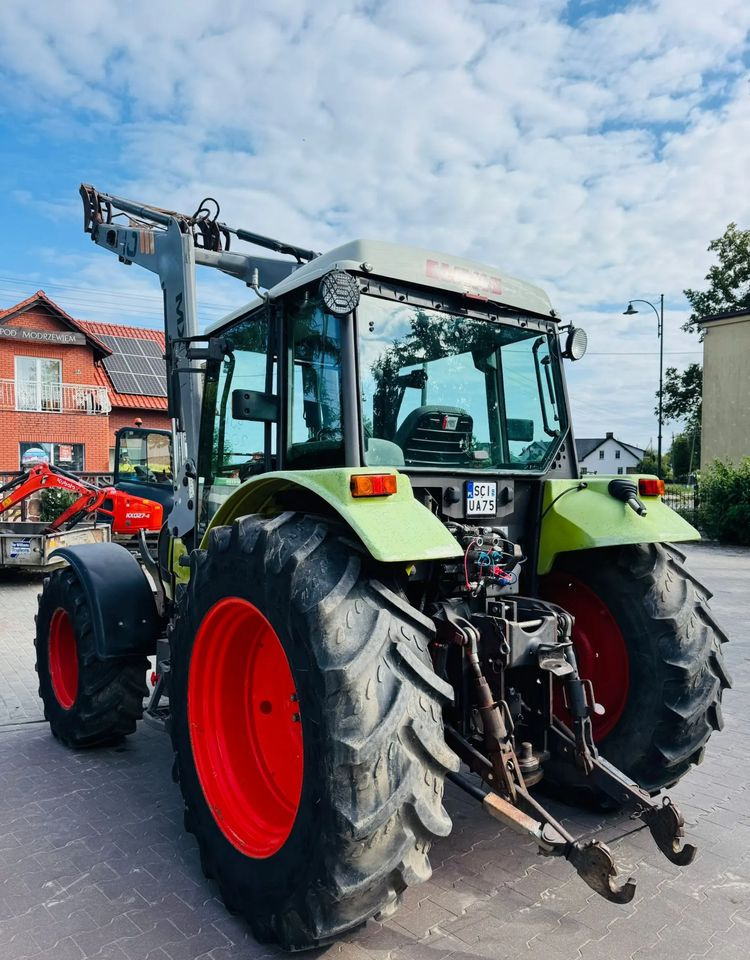 Farm tractor Claas Celtis 446 RX
