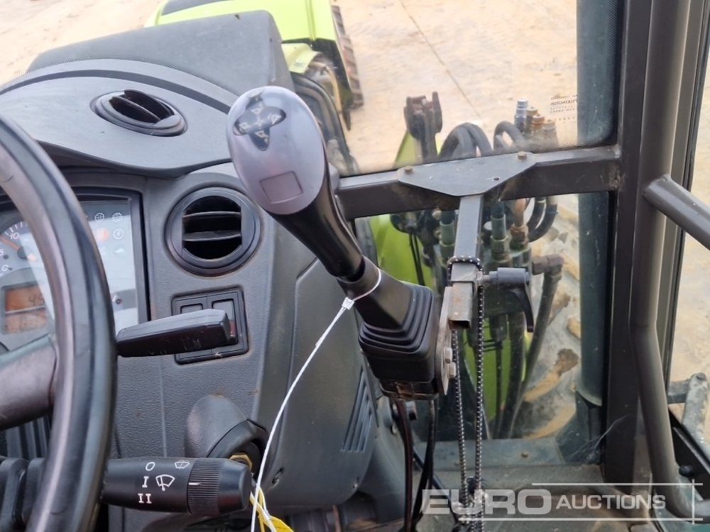 Farm tractor Claas Celtis 456
