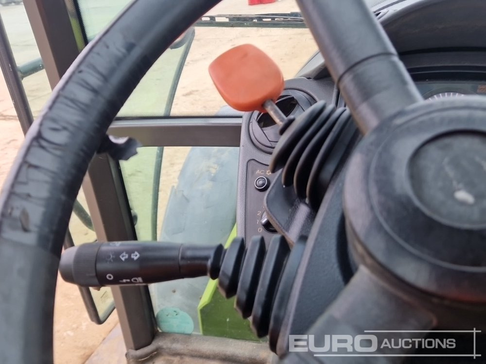 Farm tractor Claas Celtis 456