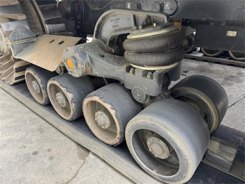 Farm tractor Claas Challenger 95E