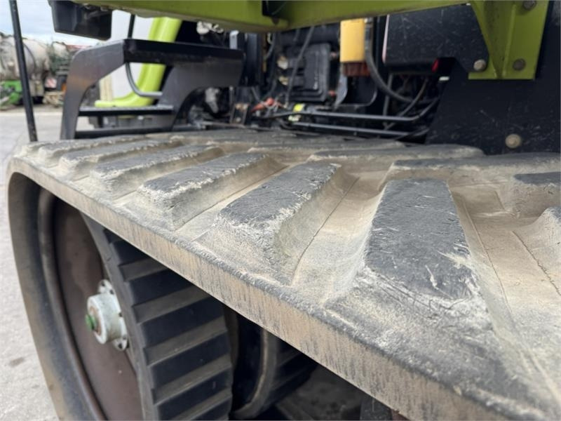 Farm tractor Claas Challenger 95E