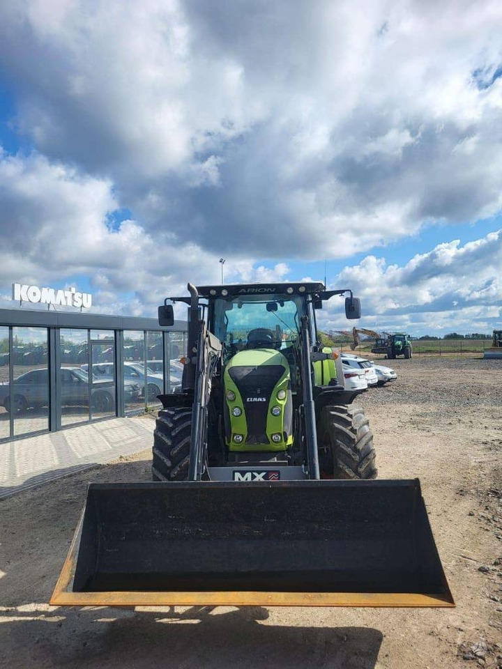 Farm tractor Claas Claas Arion 530