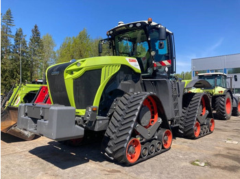 Farm tractor Claas XERION 5000 TRAC TS 