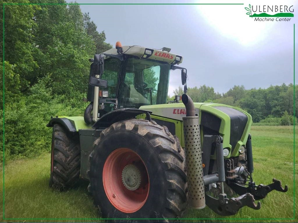 Farm tractor Claas Xerion 3300 Trac