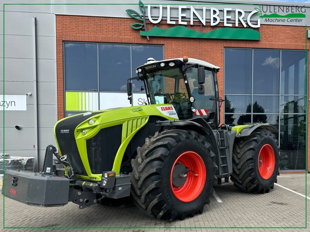 Farm tractor Claas Xerion 5000
