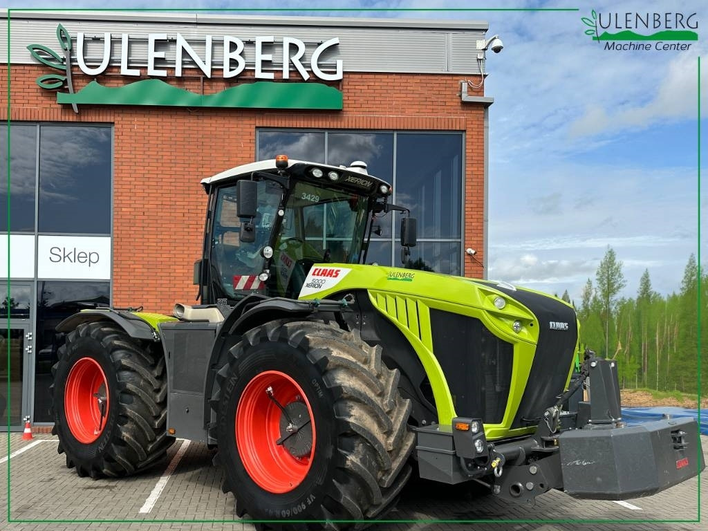 Farm tractor Claas Xerion 5000