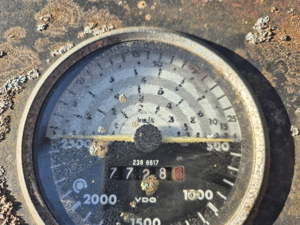 Farm tractor DEUTZ D5206