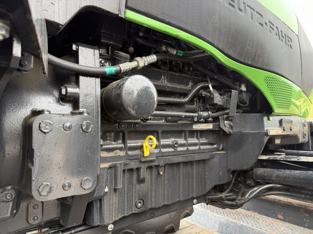 Farm tractor DEUTZ FAHR Agrofarm 115G
