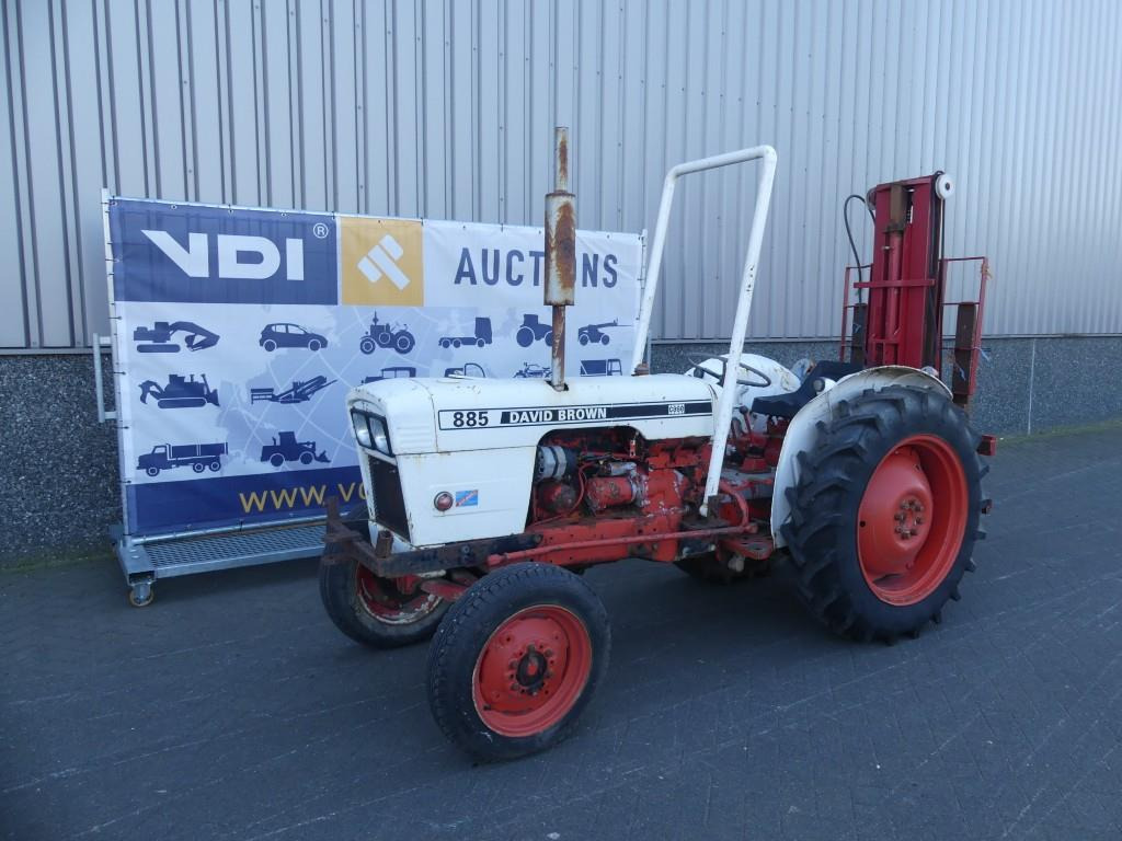 Farm tractor David Brown 885