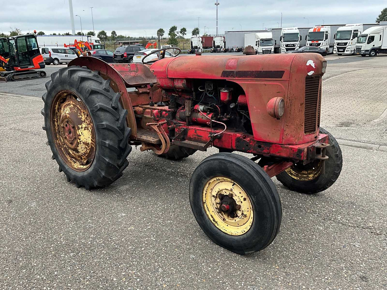 Farm tractor David Brown 950