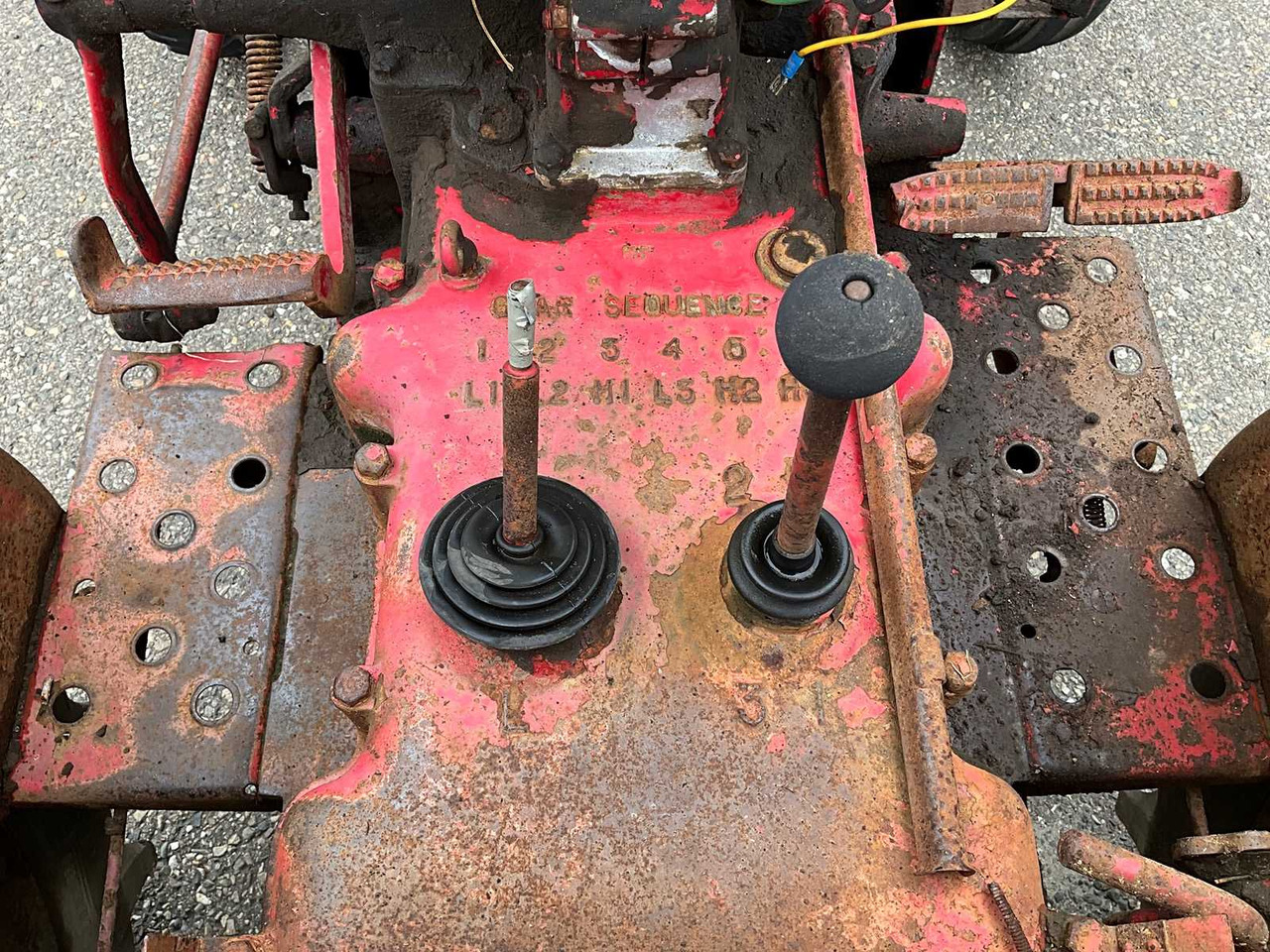 Farm tractor David Brown 950