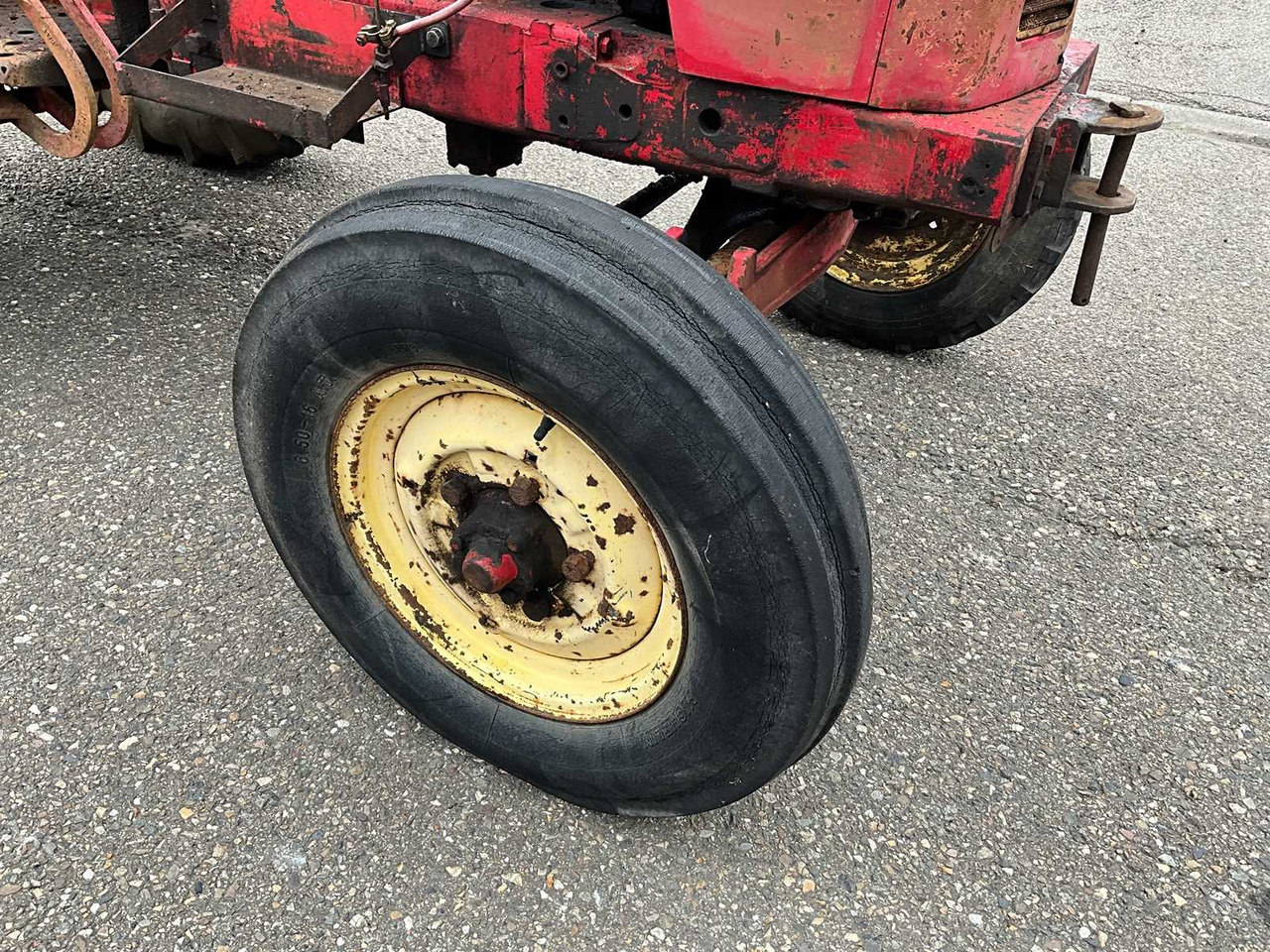 Farm tractor David Brown 950