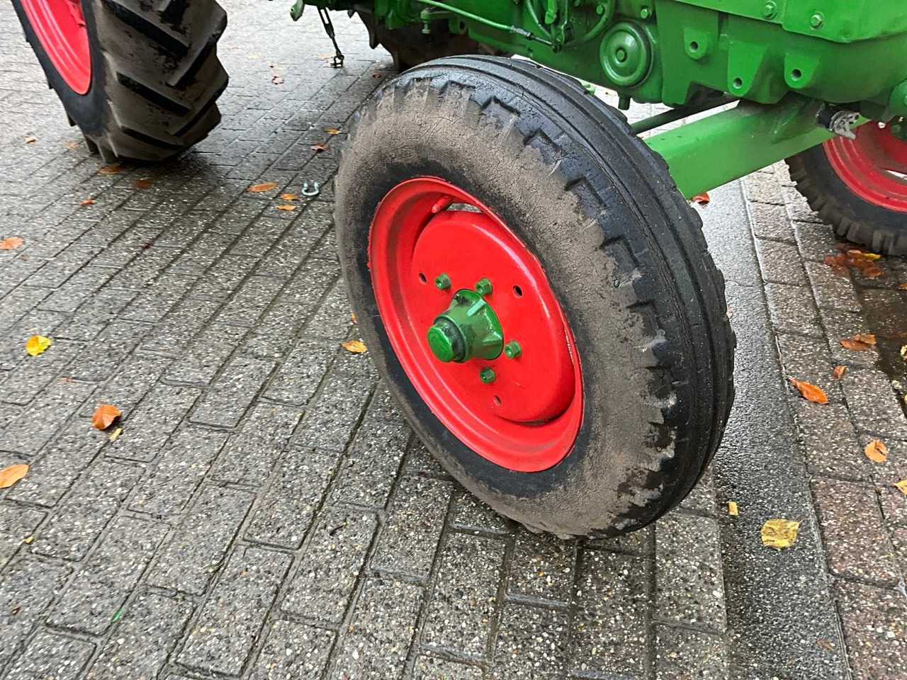 Farm tractor Deutz D30-NG/NFG