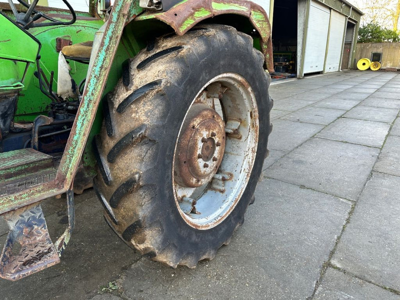 Farm tractor Deutz D6207
