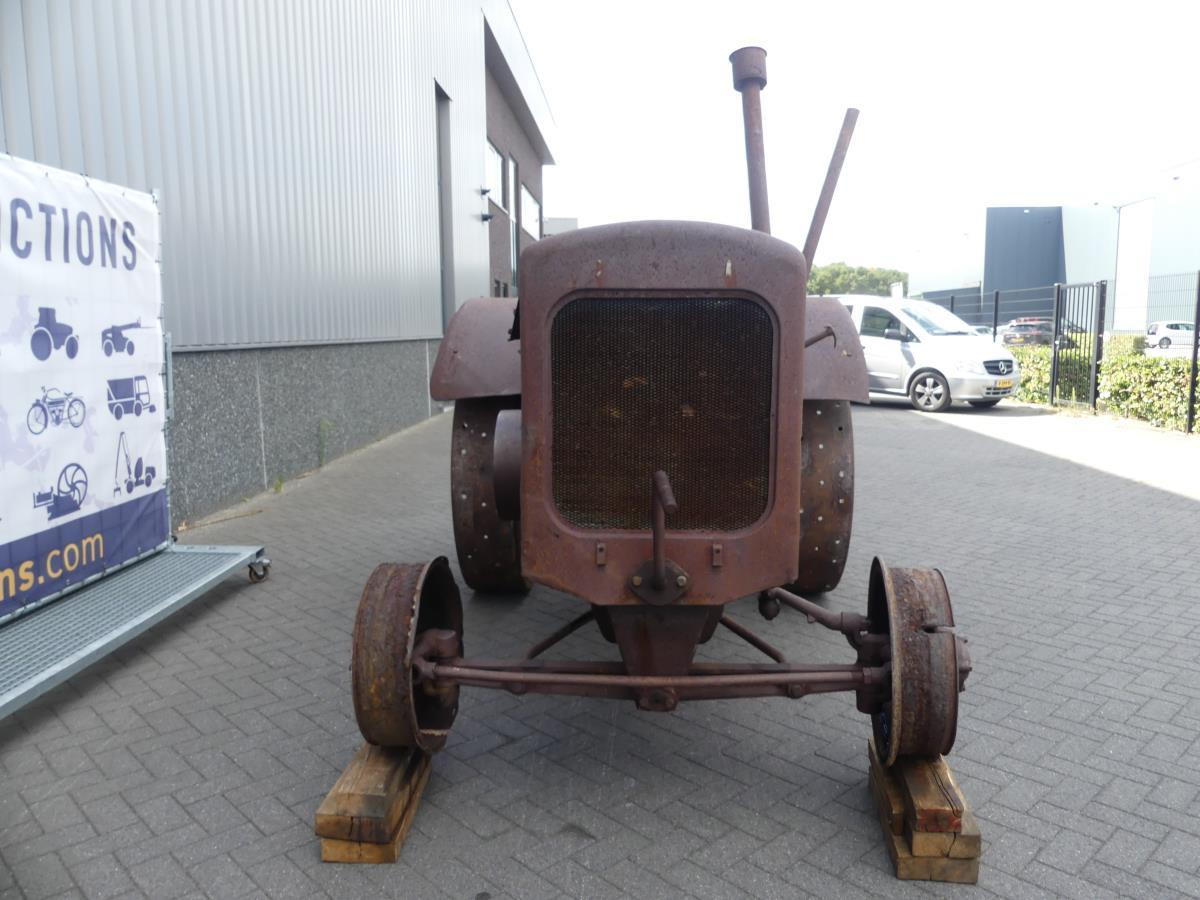 Farm tractor Deutz F3M417