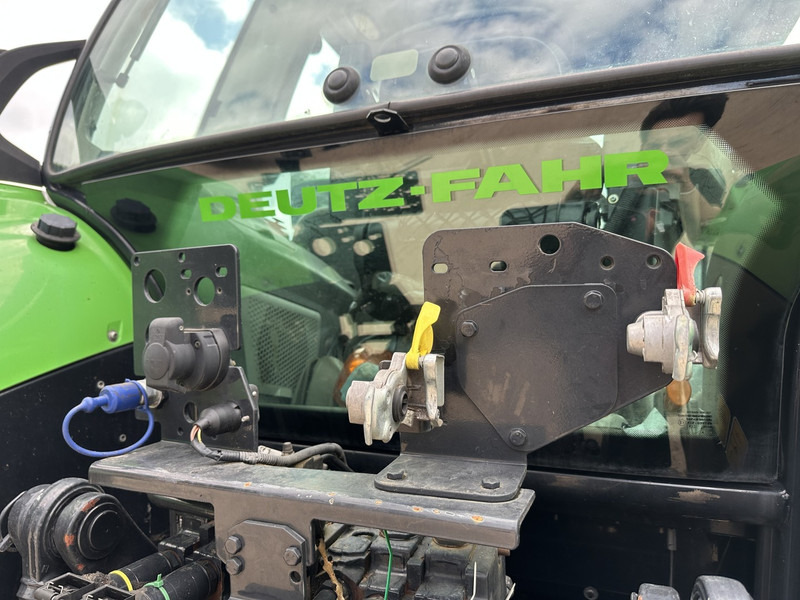 Farm tractor Deutz-Fahr Agrotron 6175