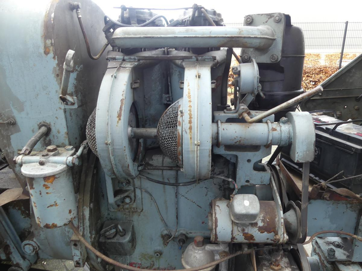Farm tractor Eicher ED26I E4