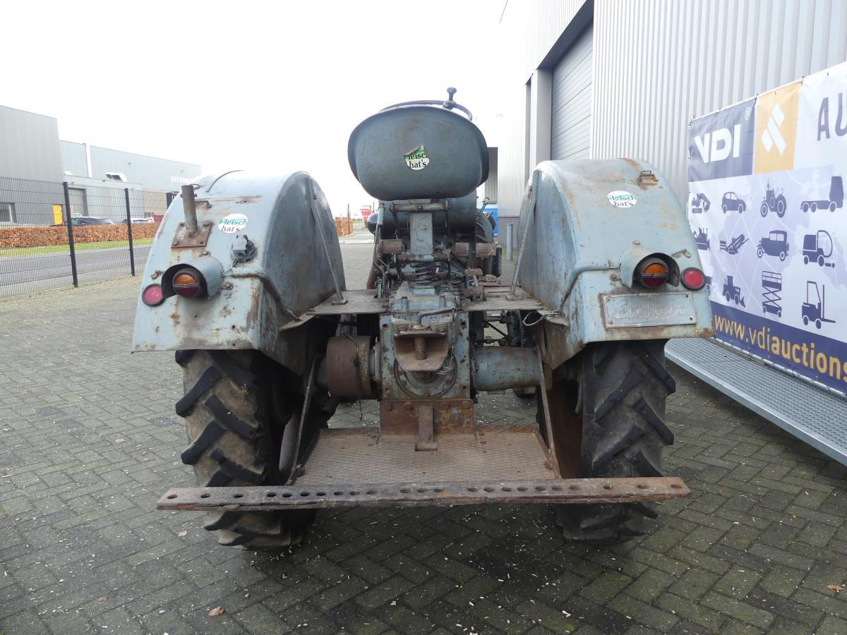 Farm tractor Eicher ED26I E4