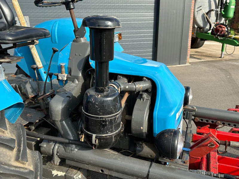 Farm tractor Eicher GT40