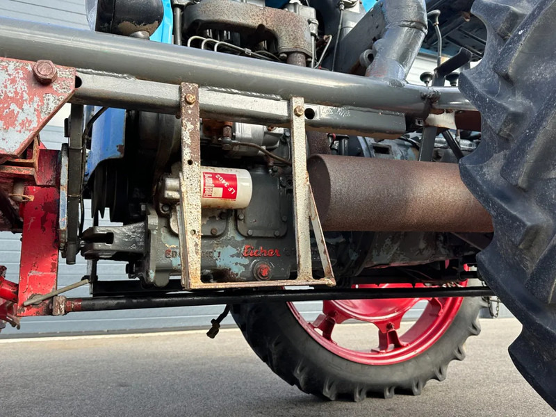 Farm tractor Eicher GT40